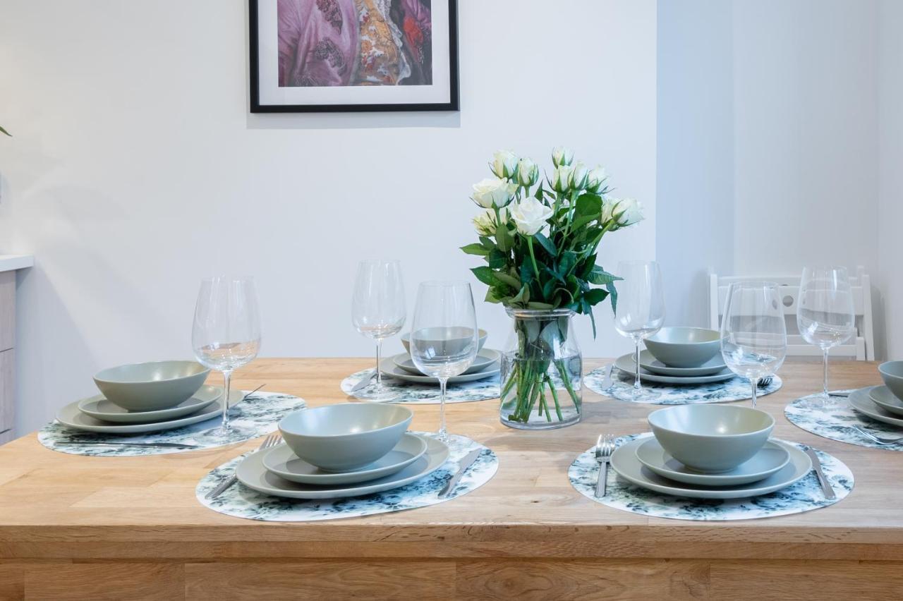 The Pinkish House - 4 Bed Home In The Town Centre Blairgowrie and Rattray Extérieur photo